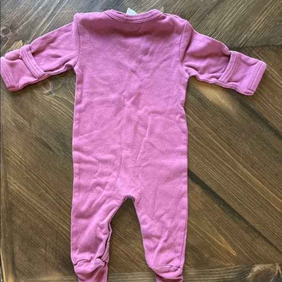Kate Quinn 3-6 mo Organic Cotton Footie - Picture 3 of 3